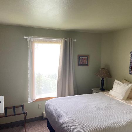 Hotel Sea Breeze Court Cannon Beach Exterior foto